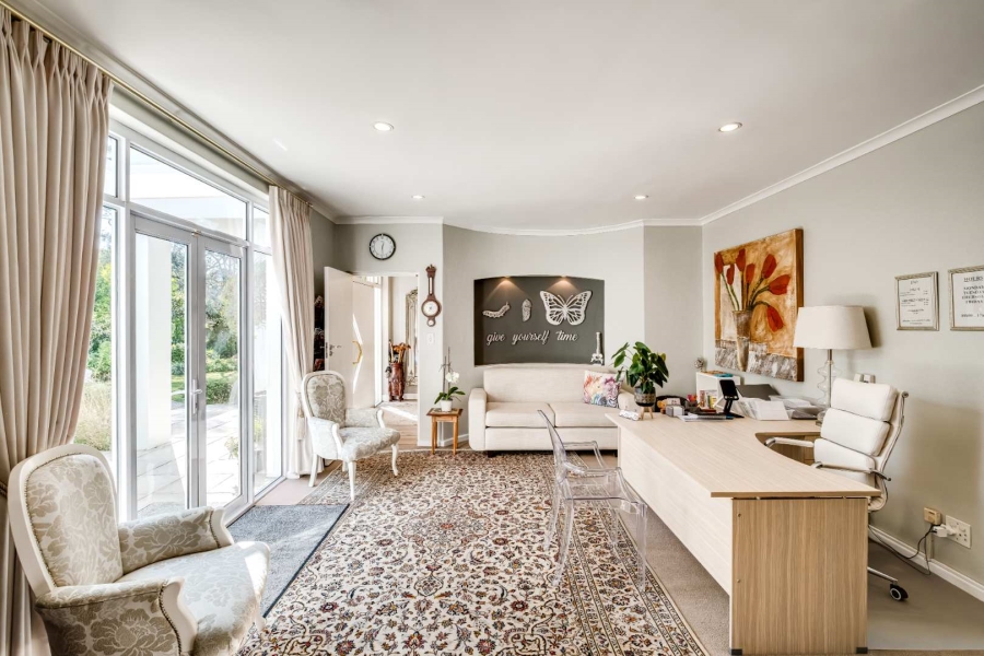6 Bedroom Property for Sale in Newlands Western Cape